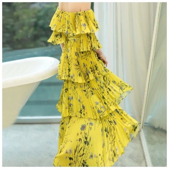 Yellow Floral Layered Off The Shoulder Dress Medium Large - Picture 4 of 7